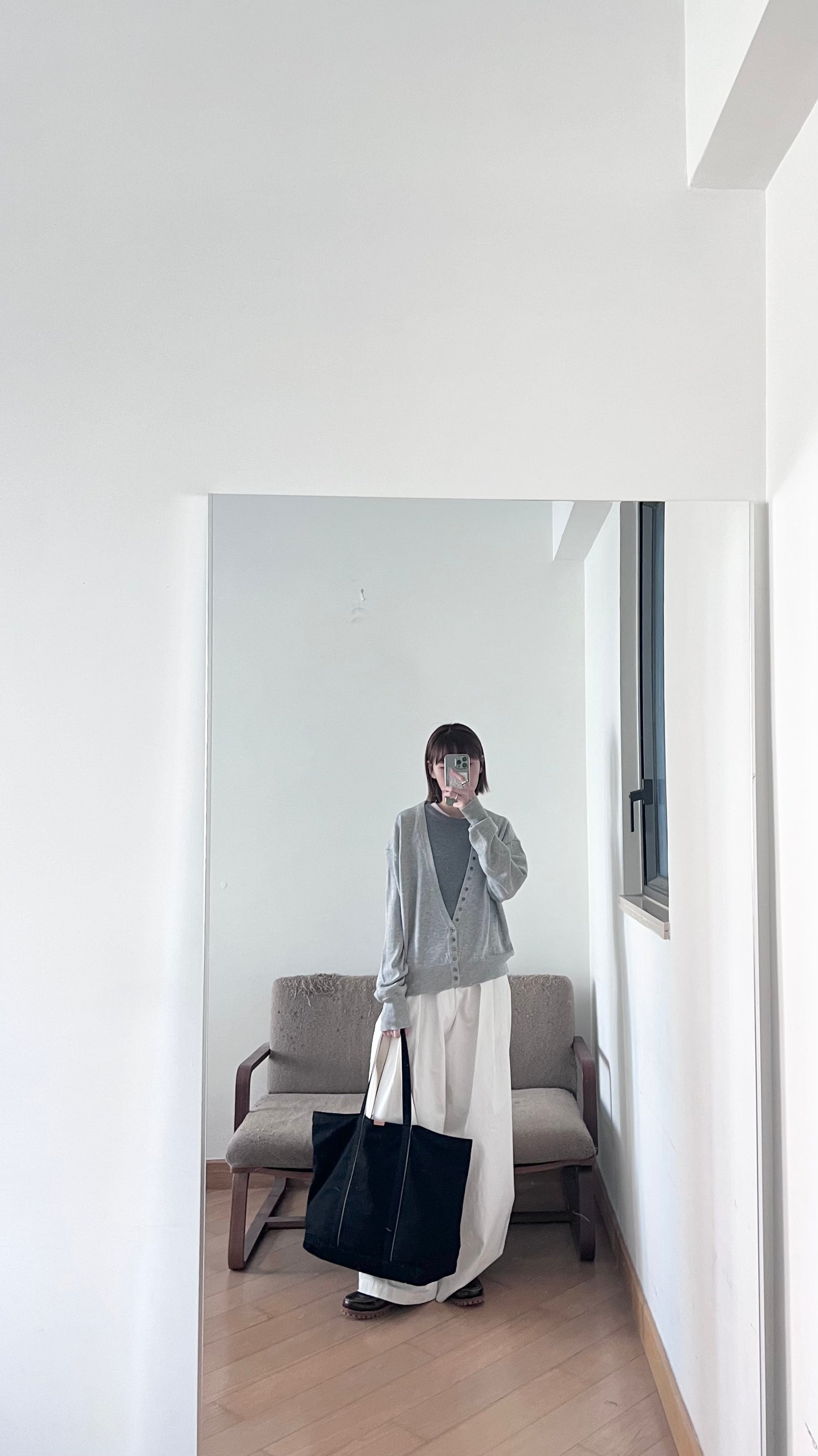 cocoon pleat trousers in white (pre-order)