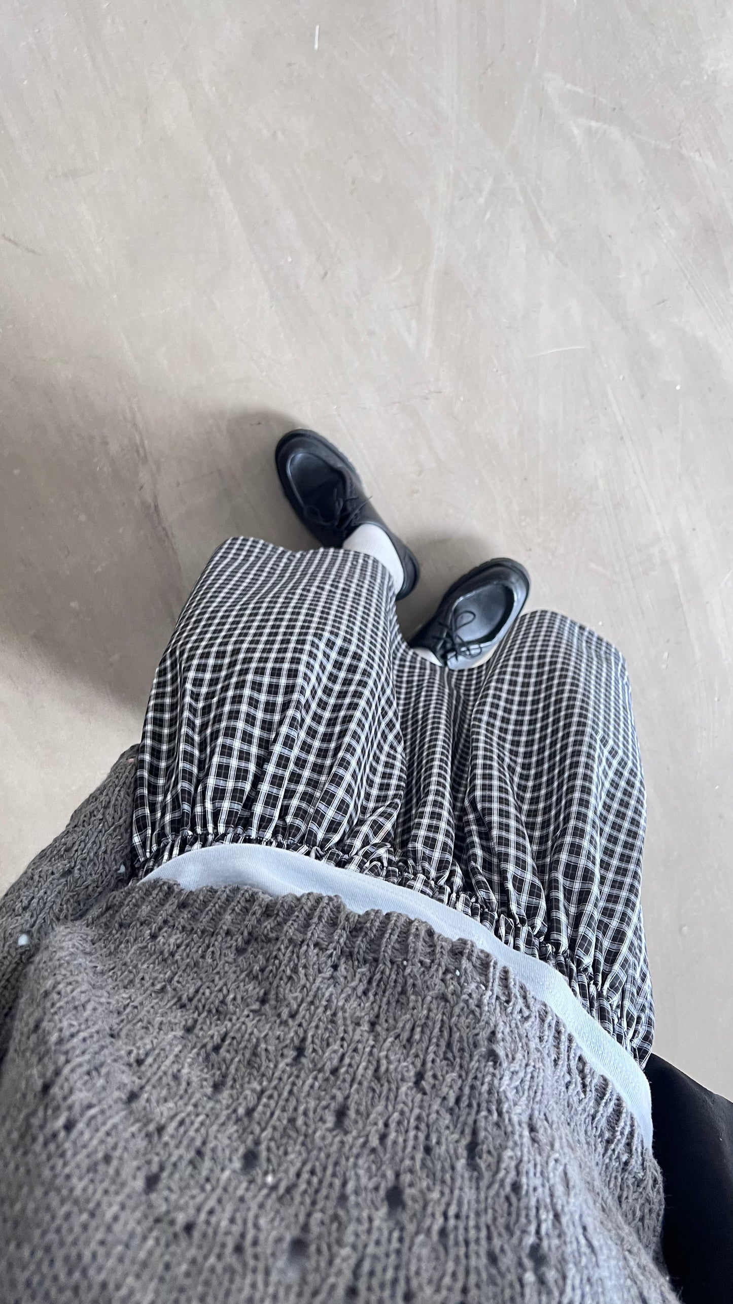 gathered check skirt in black (pre-order)