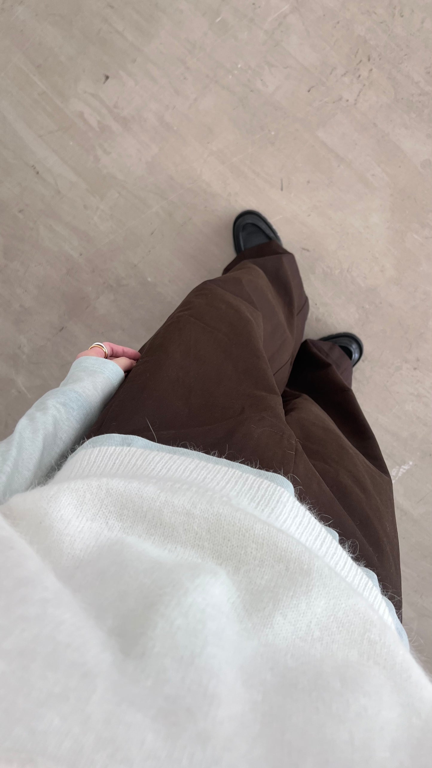 sculpted cocoon pants in brown (pre-order) （✨FPS PAYMENT)