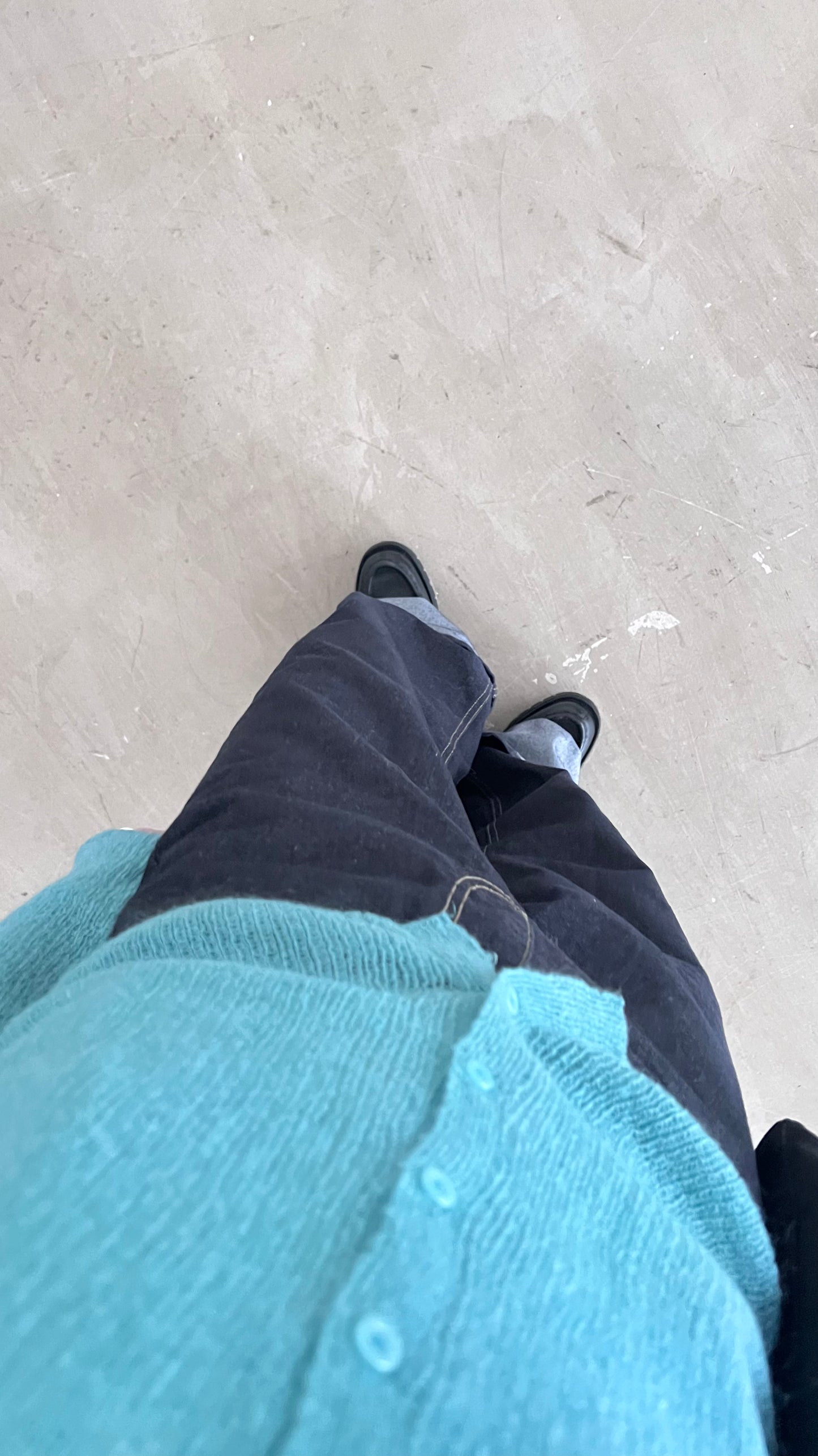 non-fade straight denim pants (pre-order)