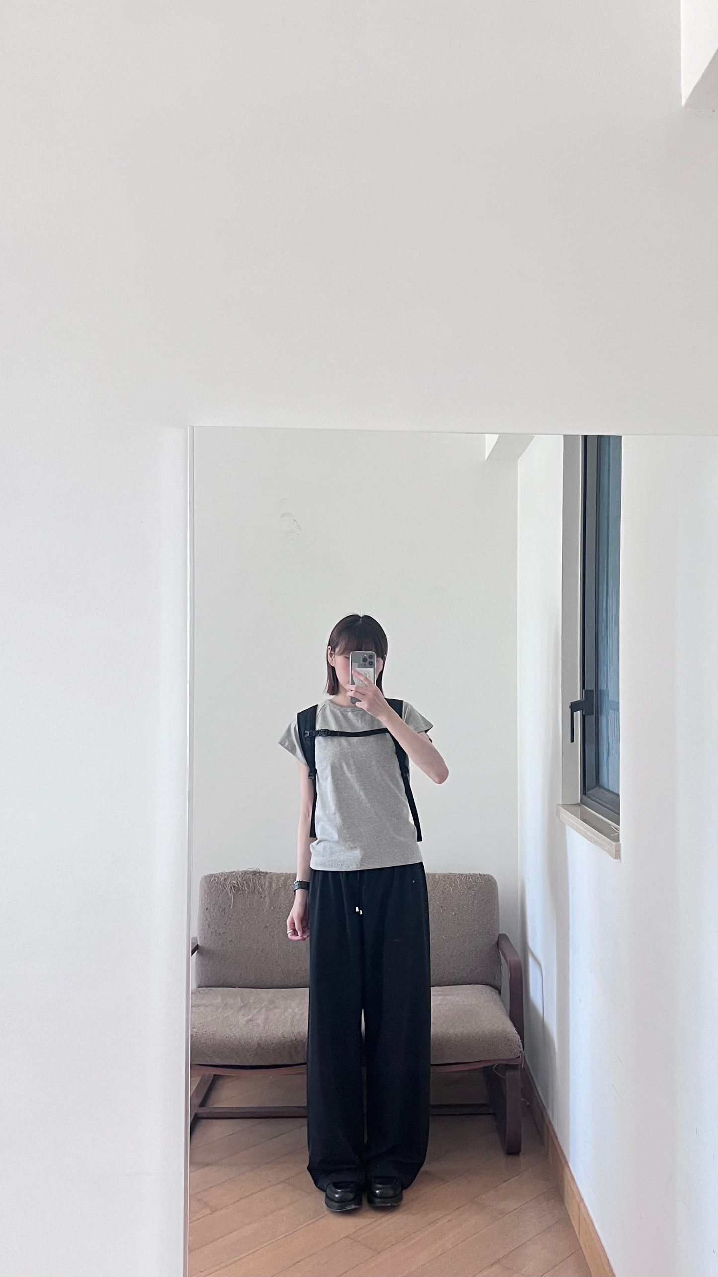 clean fit raglan sleeve tee in grey (pre-order)