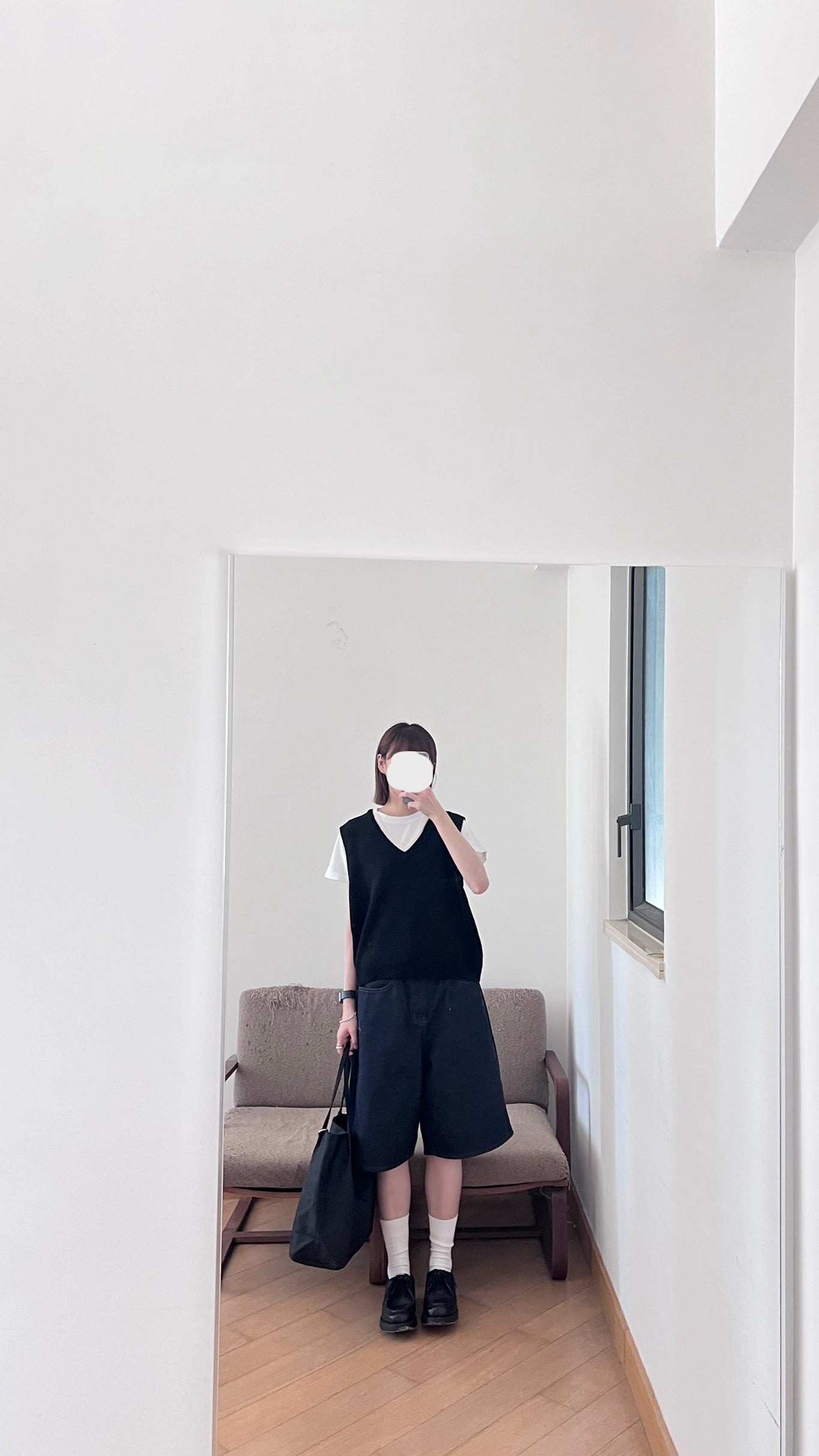 patchwork v-neck vest in black (pre-order)