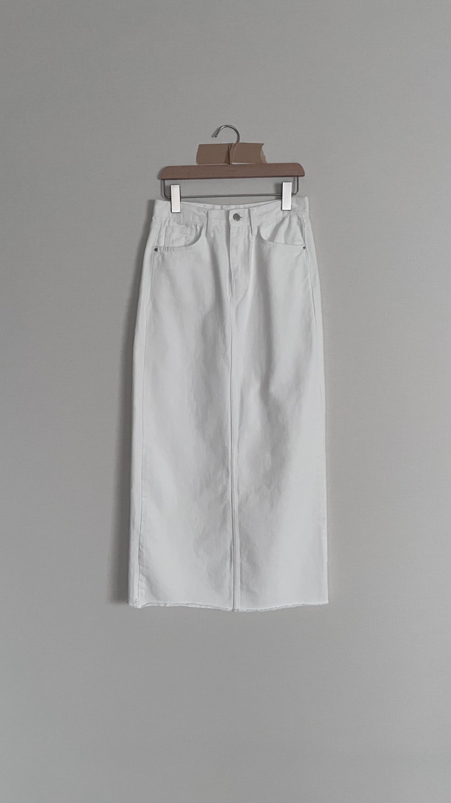 classic denim maxi skirt in off white