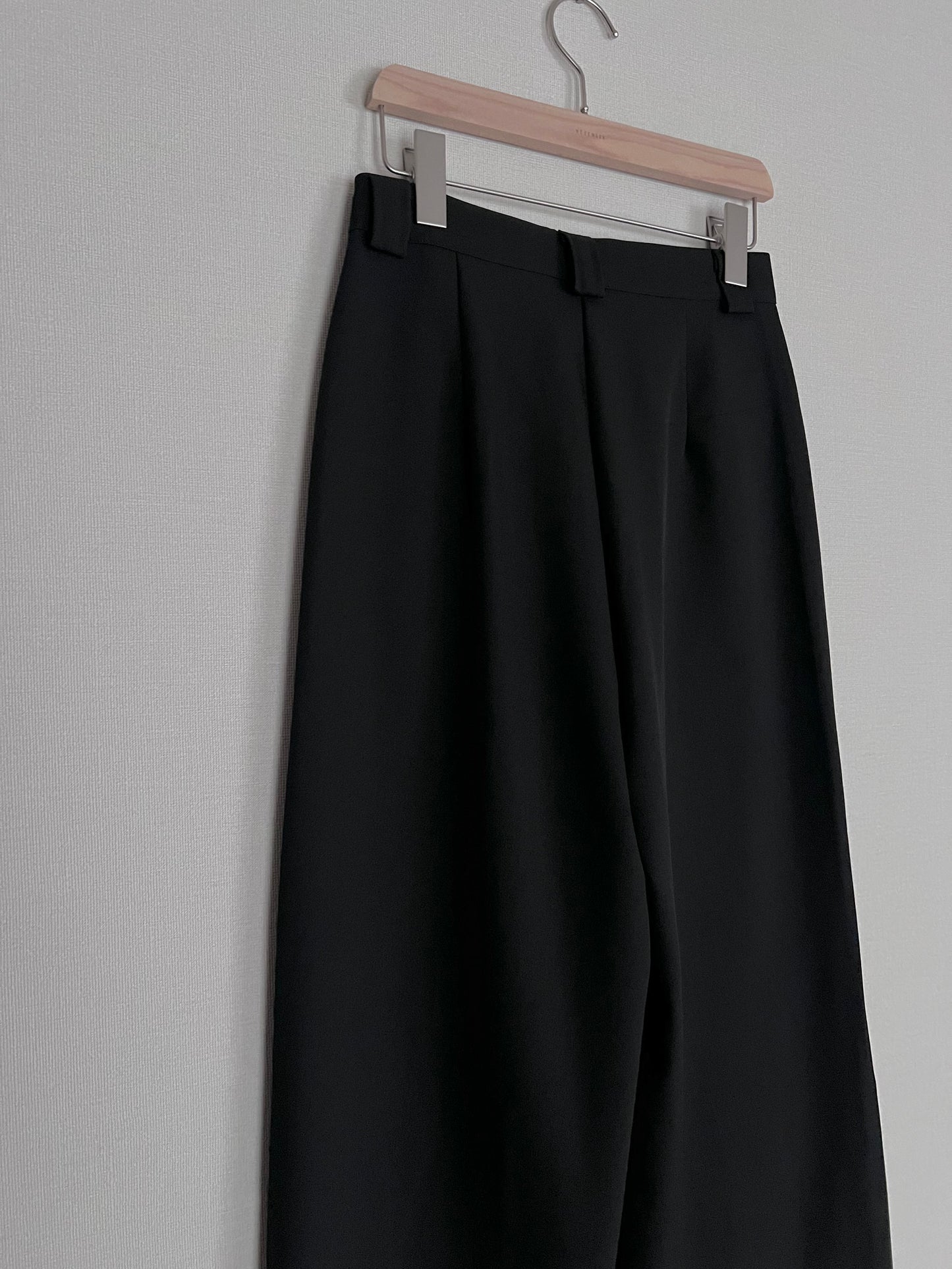 suit pocket straight-leg pants in black (pre-order)