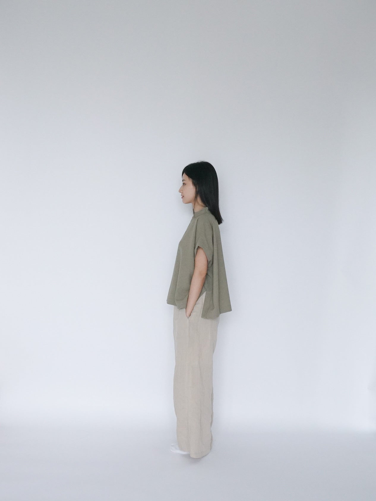 ruth top khaki