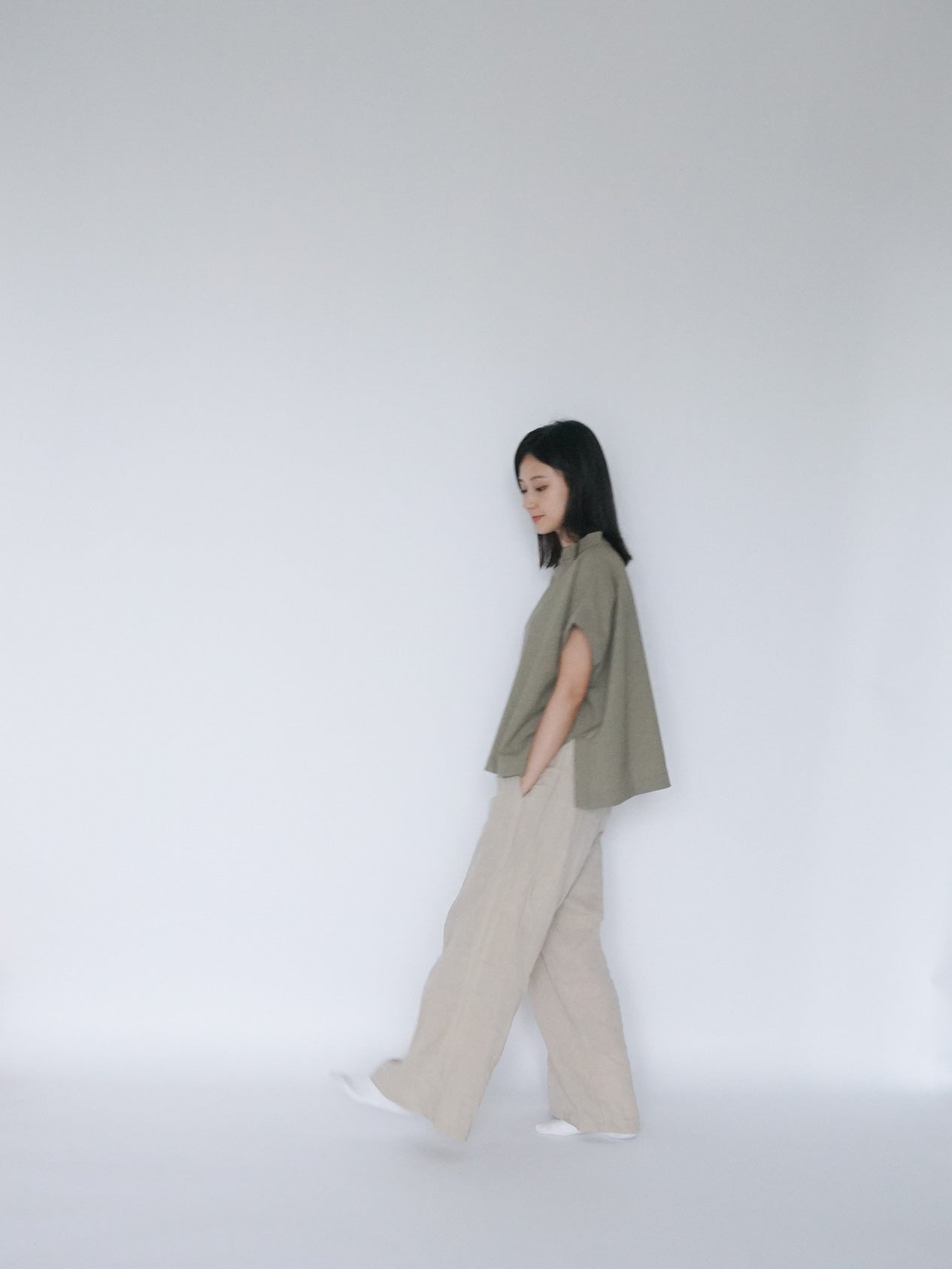 ruth top khaki