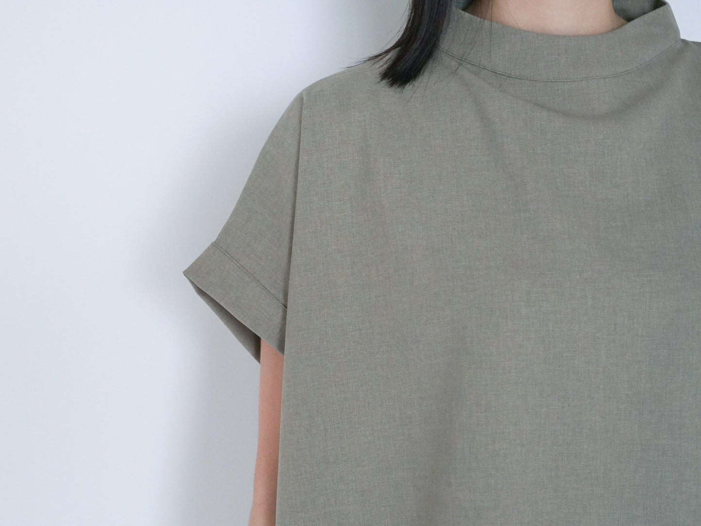 ruth top khaki