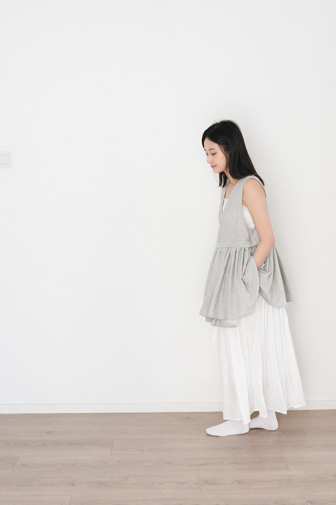 yui vest grey