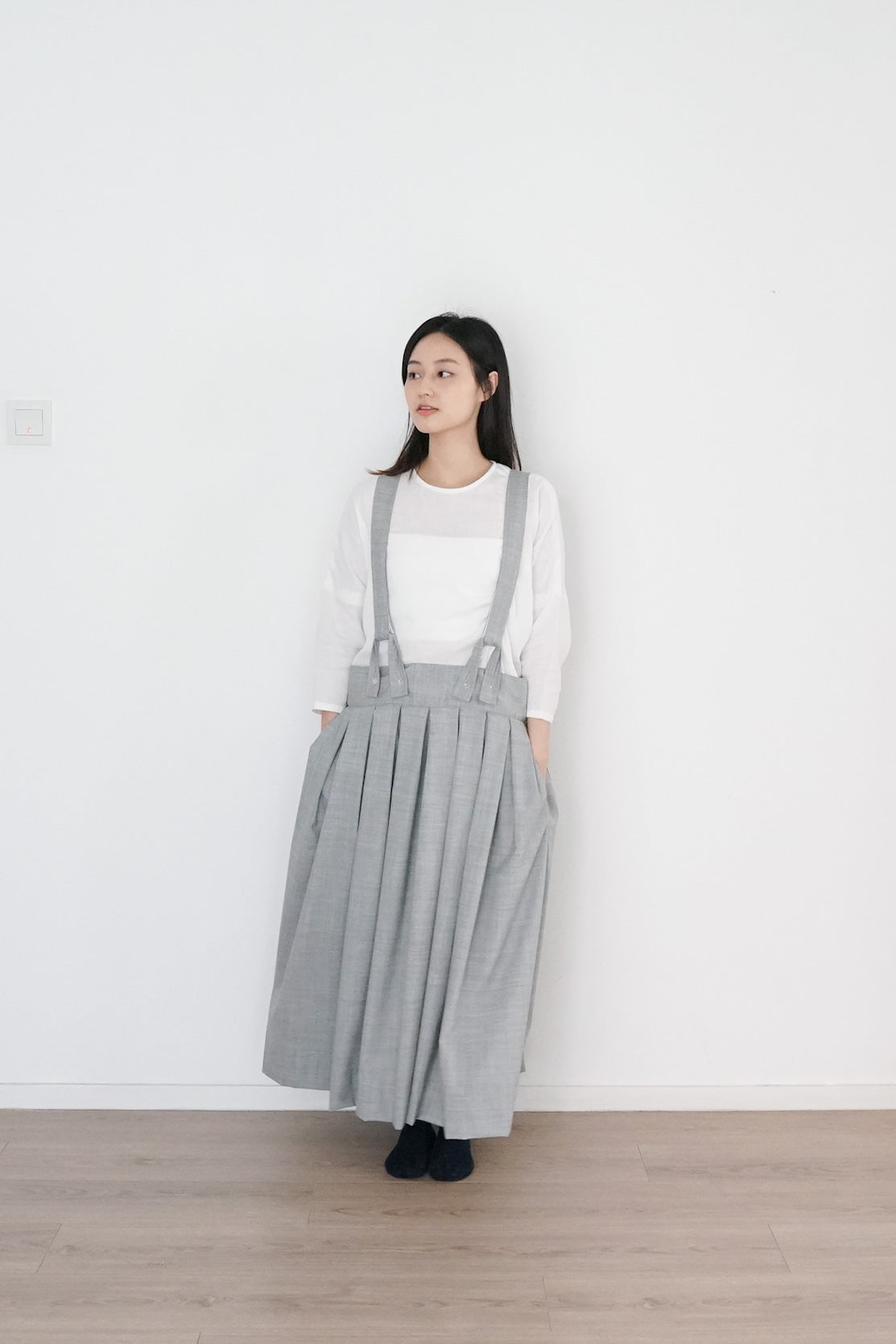 2-ways skirt light grey