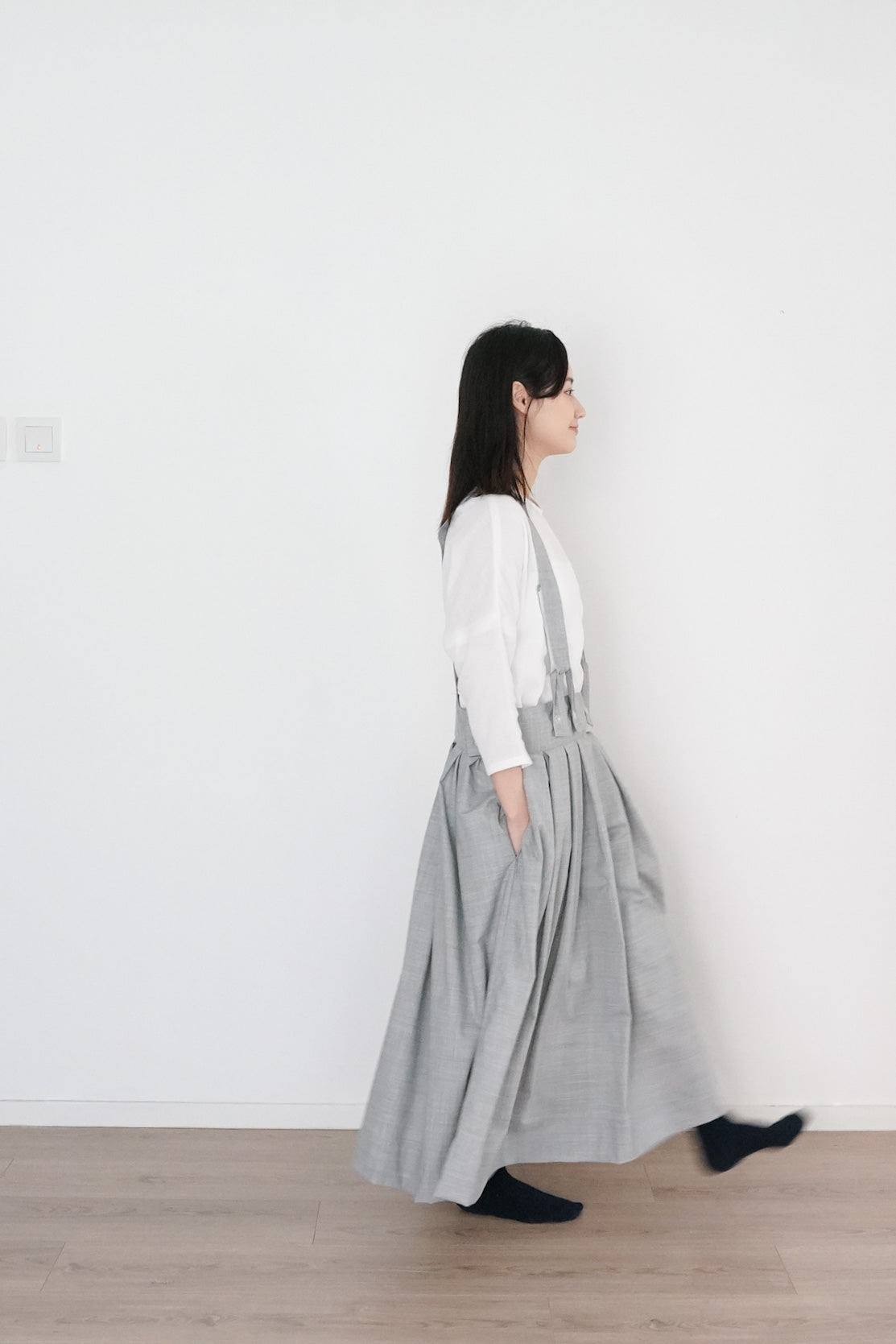 2-ways skirt light grey