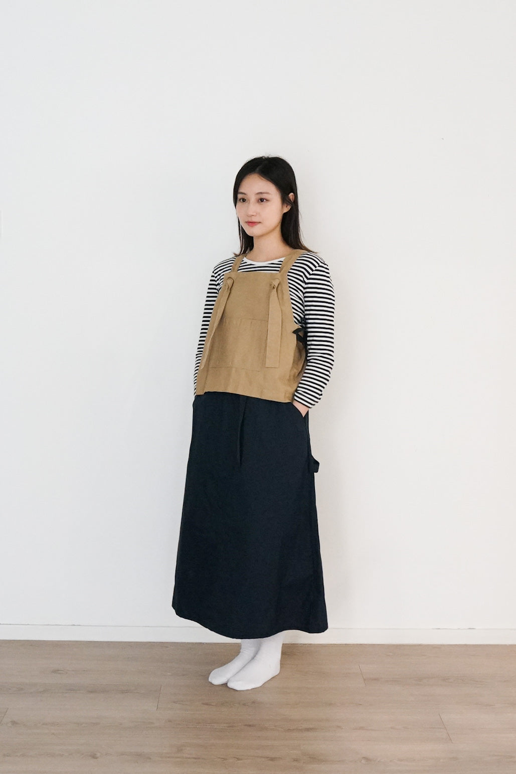 muku skirt navy